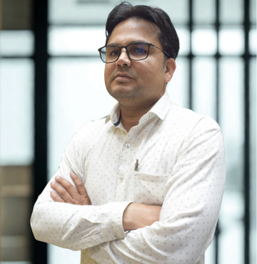 Sunil Sharma Sir - Expert Faculty at SG Classes India Ajmer.