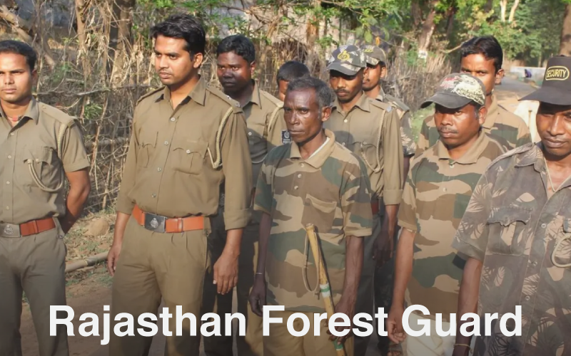 Rajasthan Forest Guard coaching classroom with students and teacher in Ajmer